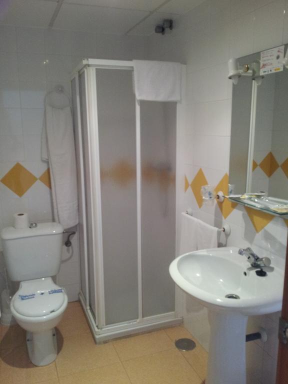 Hostal DP El Pilar Monesterio Habitación foto